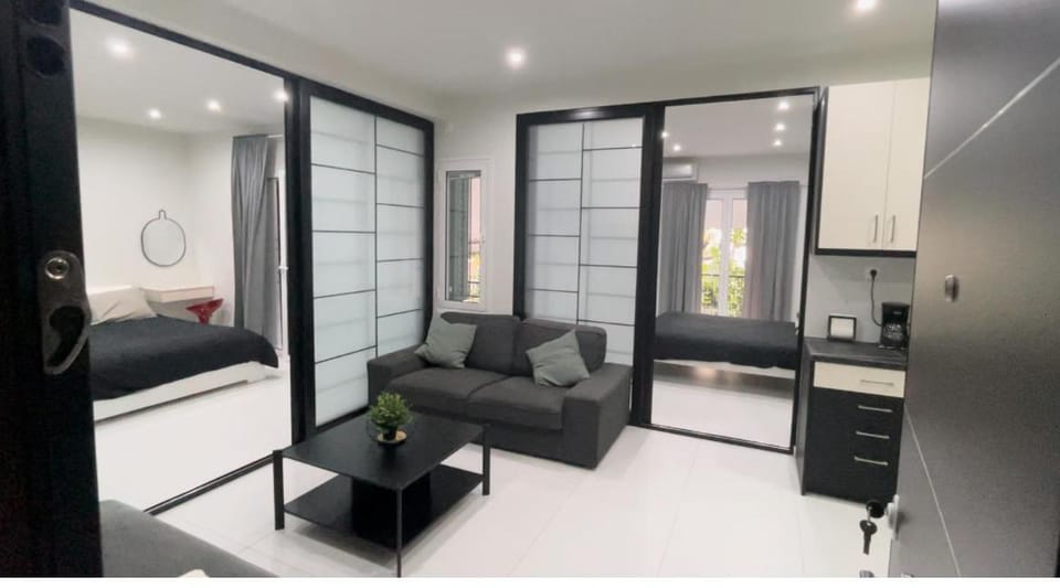 George375 flat Park&Nat.Library&Opera/Onasseio/Rea Apartment in Kallithea