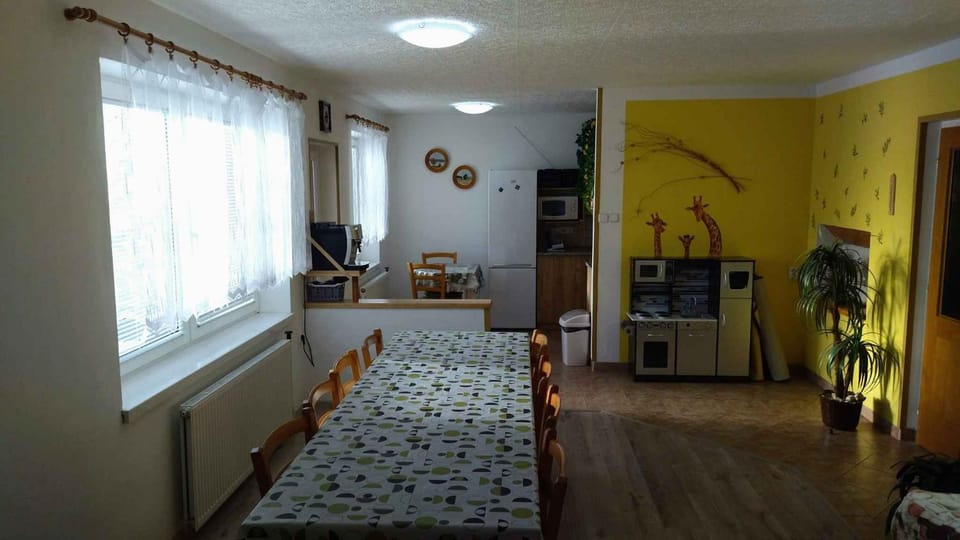 Lounge or bar, Dining area