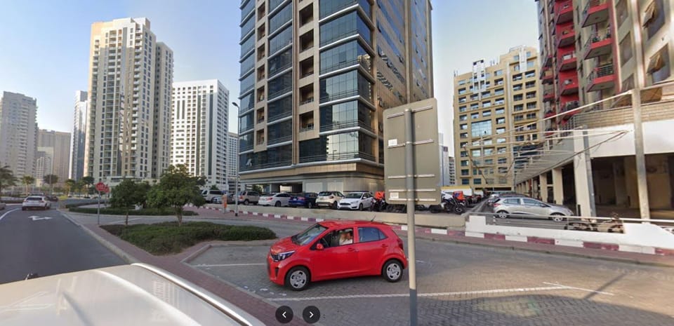 Beautiful Double Partition Room in Tecom Near ICM Metro Vacation rental in Dubai