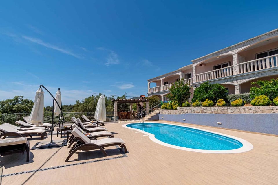 Property building, Summer