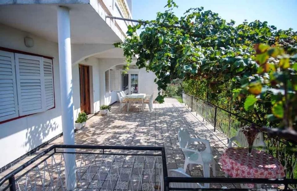 Summer, Balcony/Terrace