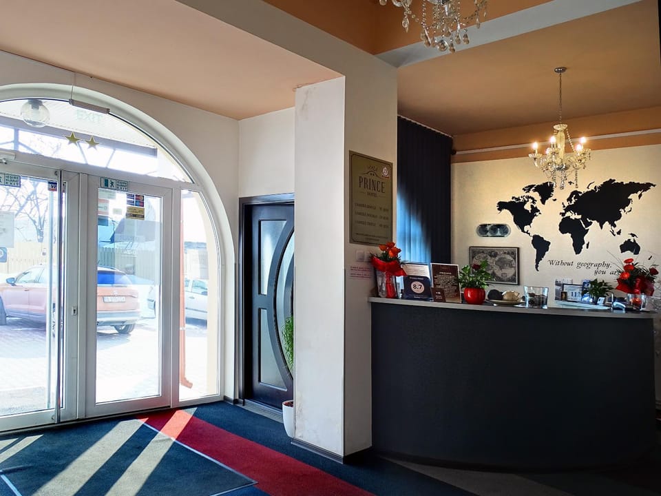 Lobby or reception, Decorative detail