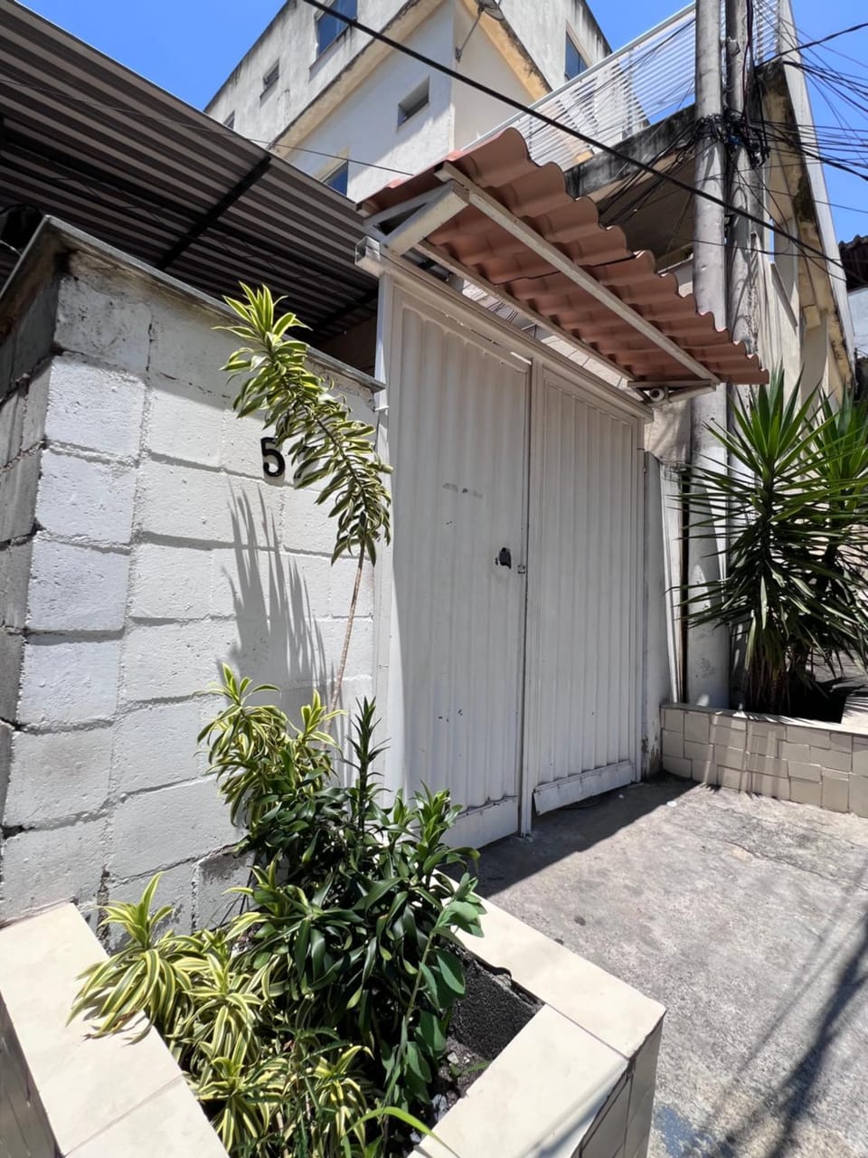 Property building, Street view