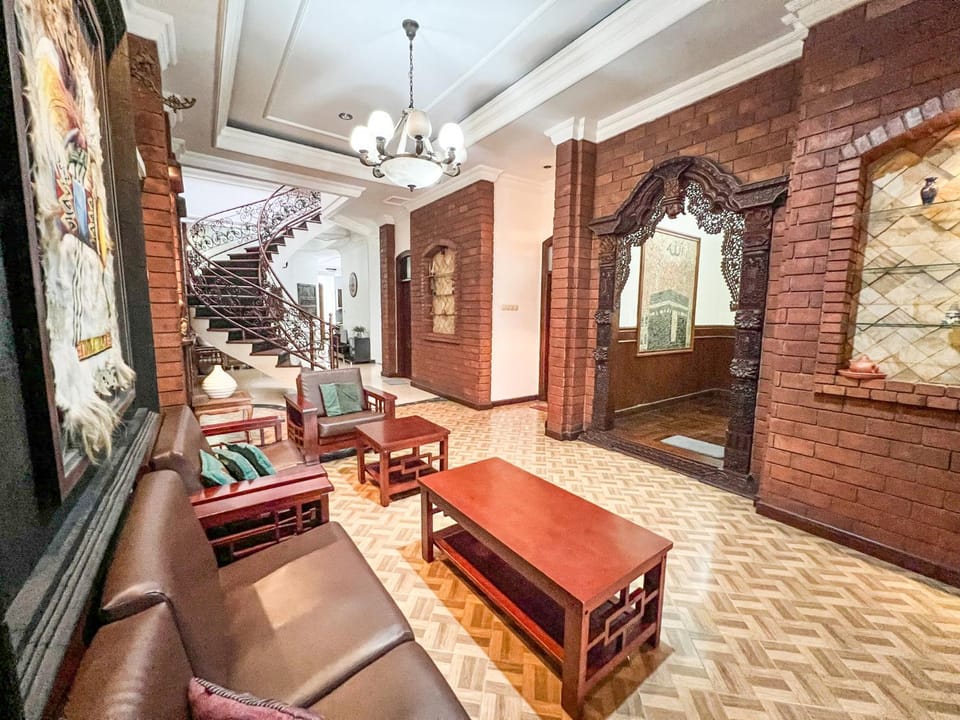 Living room, Lobby or reception