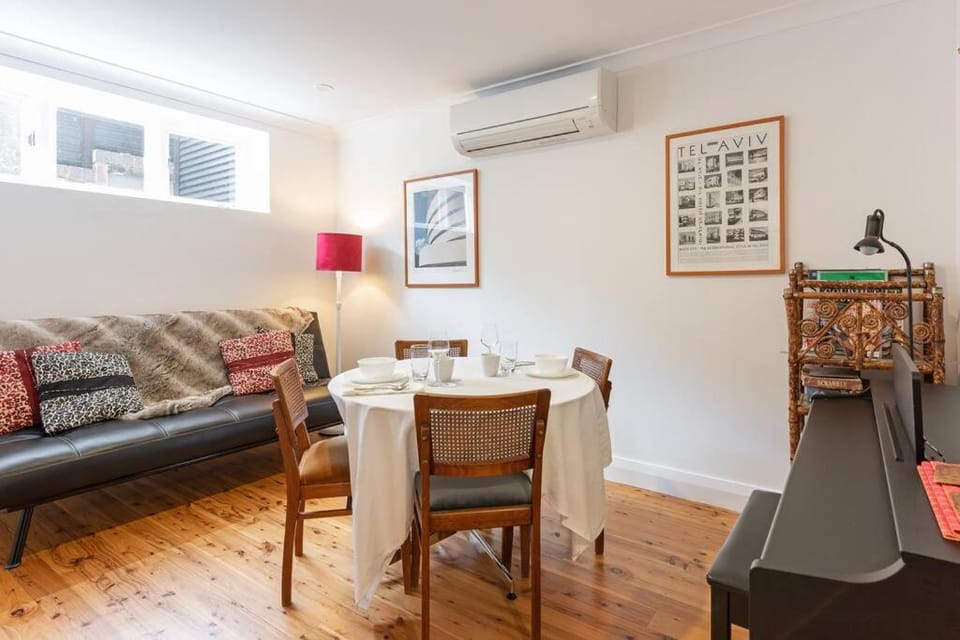 Sydney -Cammeray apartment Apartment in Sydney
