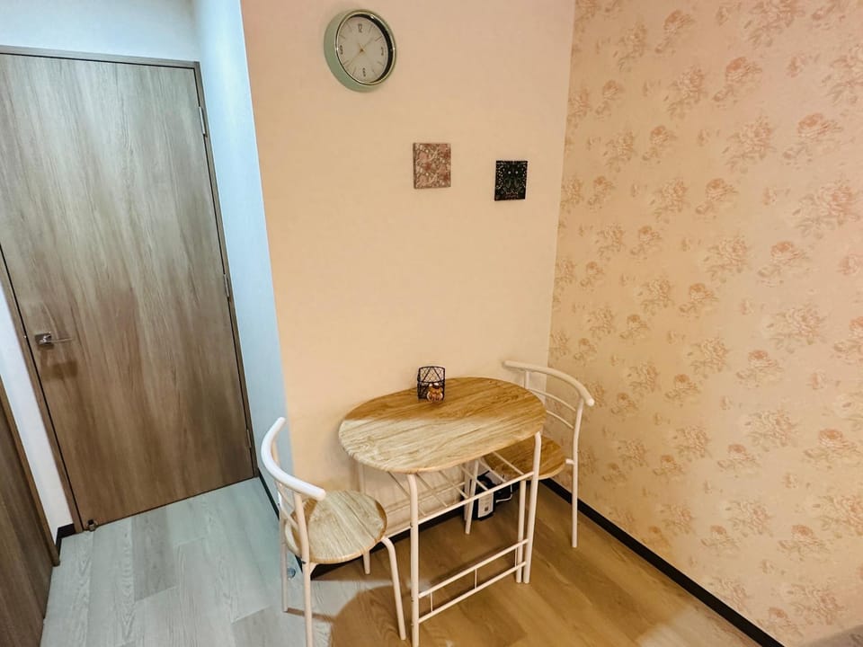 1102黒門市場1分!道頓堀まで徒歩8分!心斎橋まで徒歩9分!関西空港とusj直行電車バスあり Apartment in Osaka