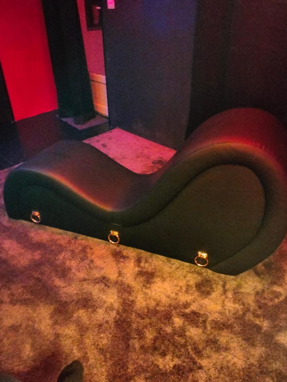 la lovecoquine, chez loveroomtoulon , parking et wifi gratuits House in Toulon