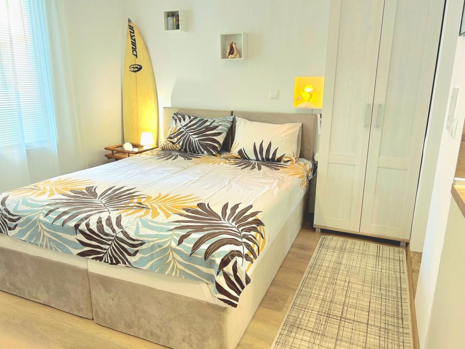 Studio Aloha Apartment in Burgas