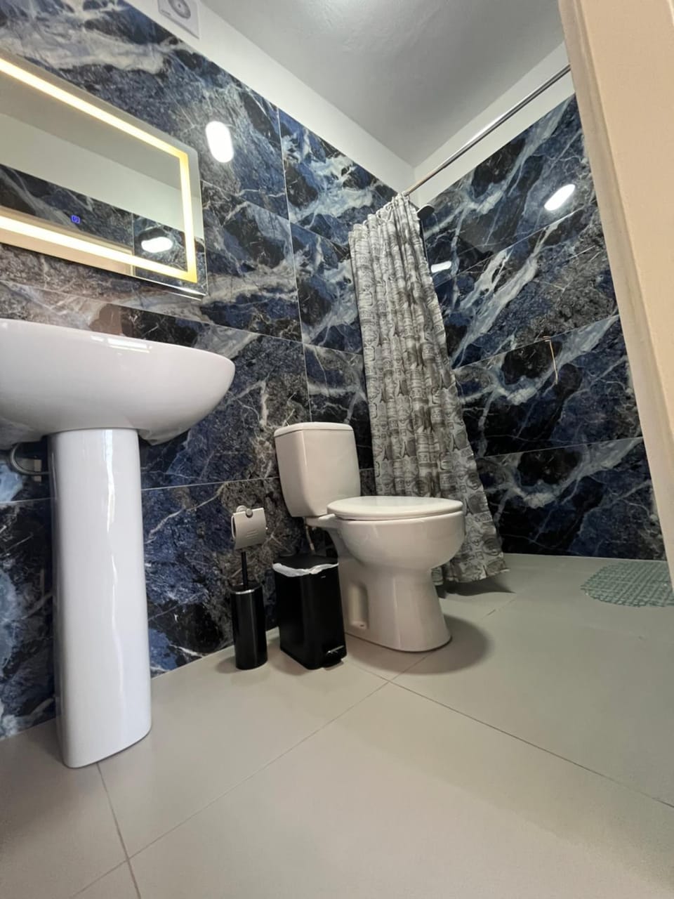 Dina House Bed and Breakfast in Vlorë County, Albania