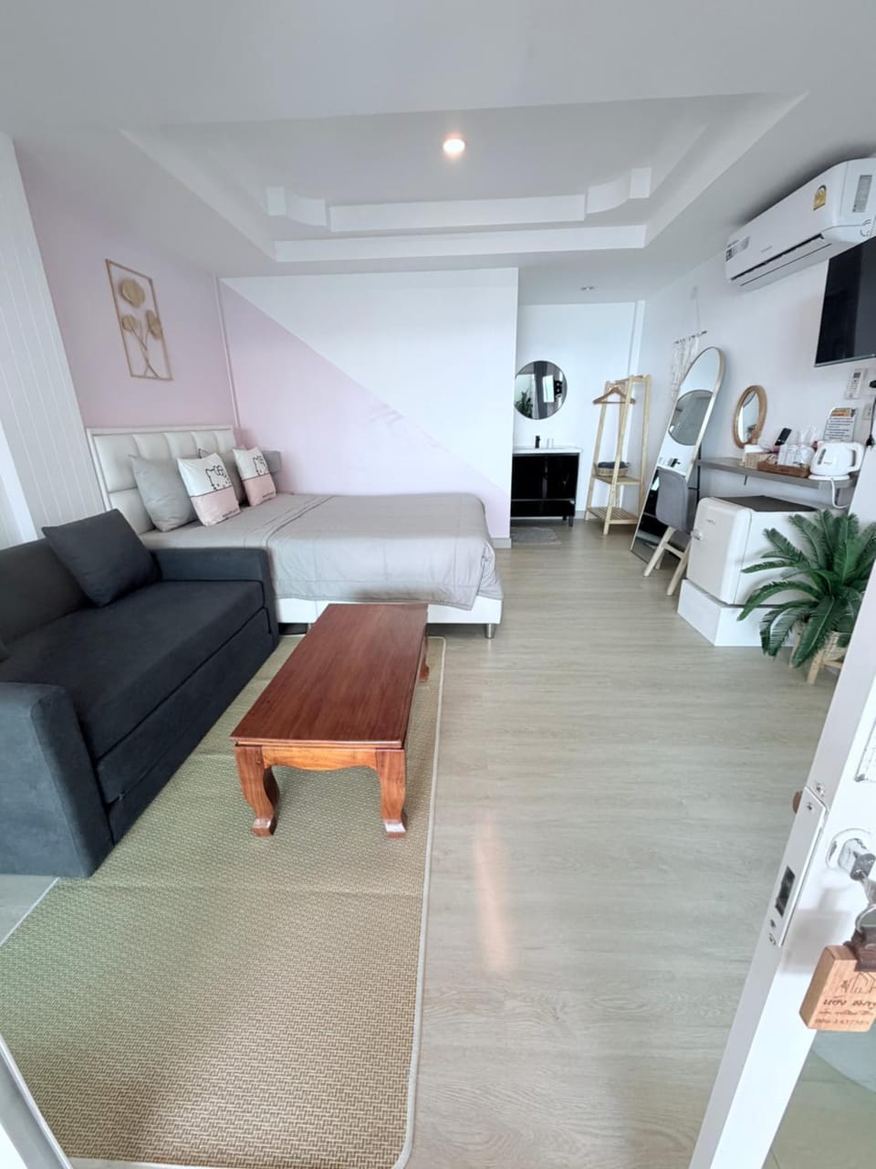 บ้านพักการ์ฟิลด์ ซีวิว เกาะล้าน Bed and Breakfast in Chon Buri Changwat