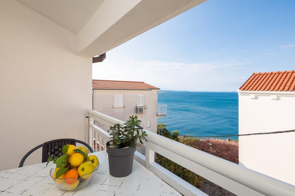 Day, View (from property/room), Balcony/Terrace, Sea view