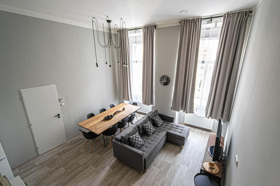 Living room, Seating area, Dining area