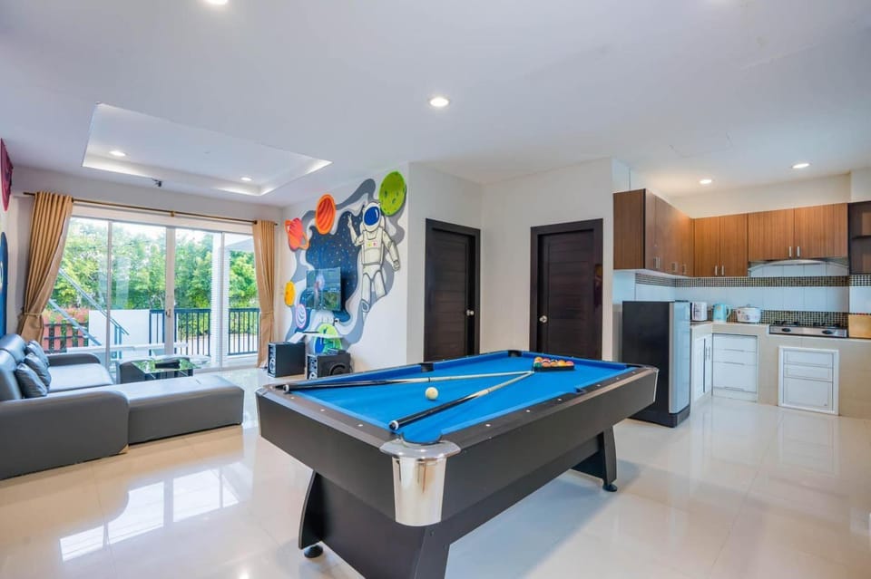 Billiard