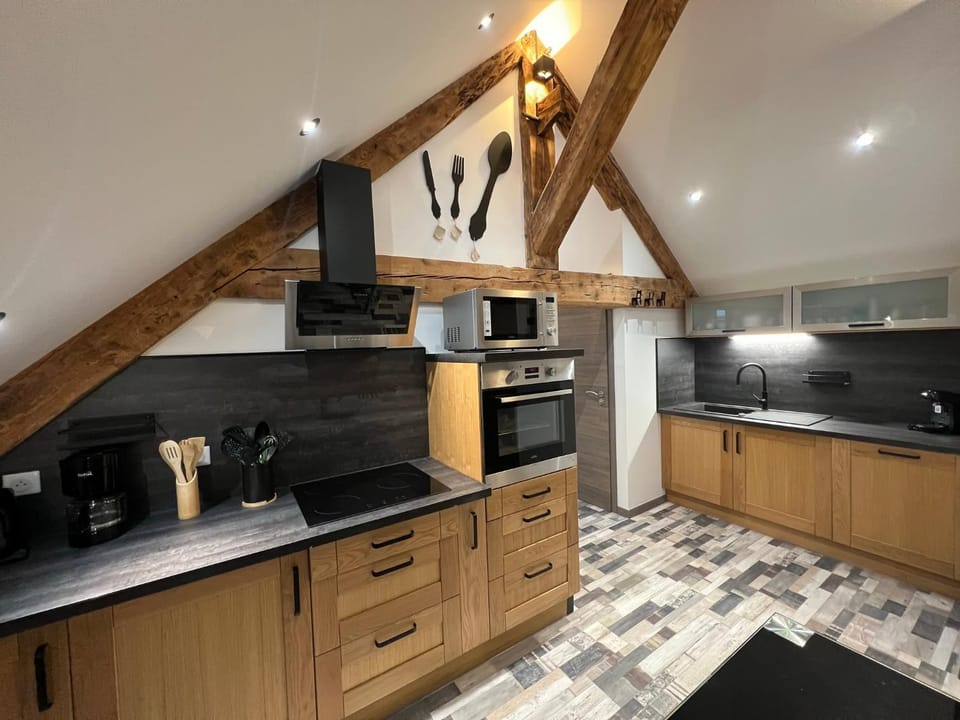 Coffee/tea facilities, Kitchen or kitchenette, dishwasher, oven, pet friendly, stove, toaster