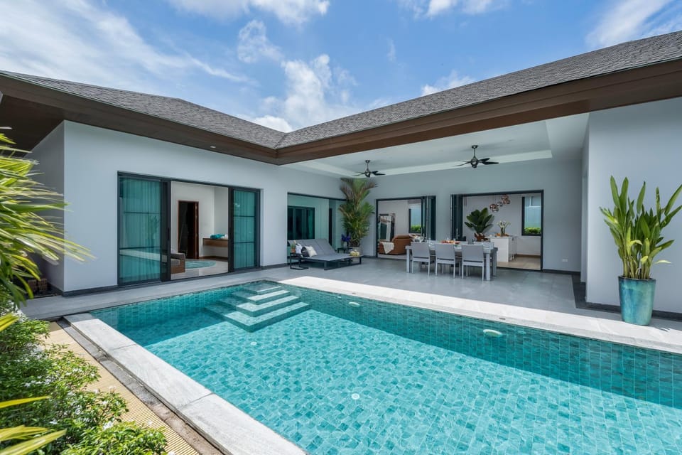 Balcony/Terrace, Swimming pool