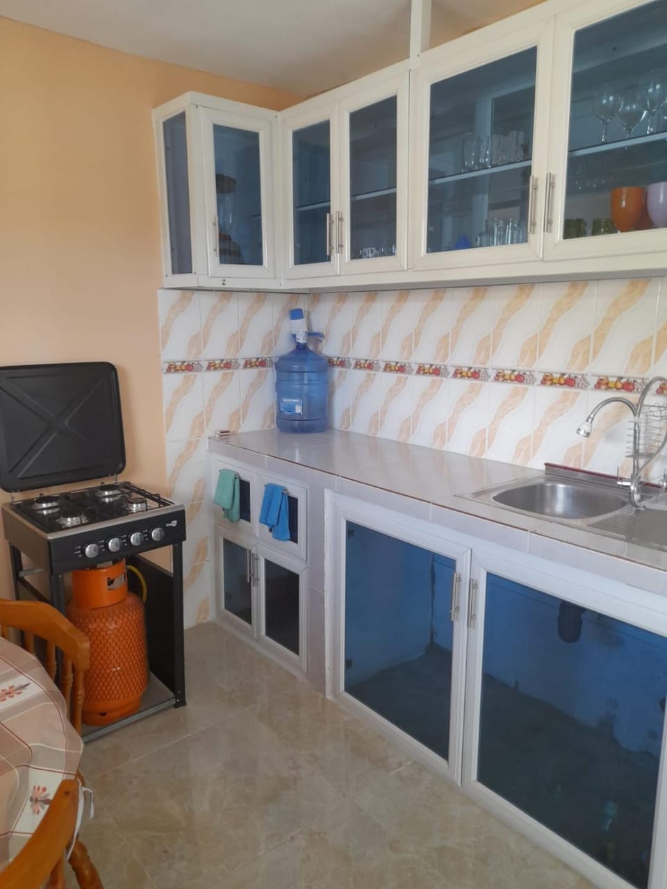 Kitchen or kitchenette