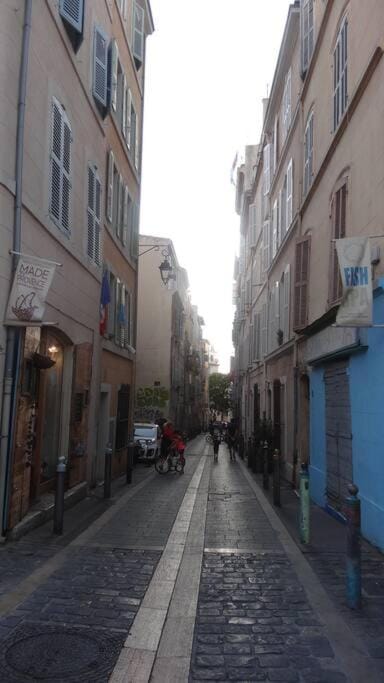 La Piboule - Au Coeur du Panier T2 -39m2 Apartment in Marseille