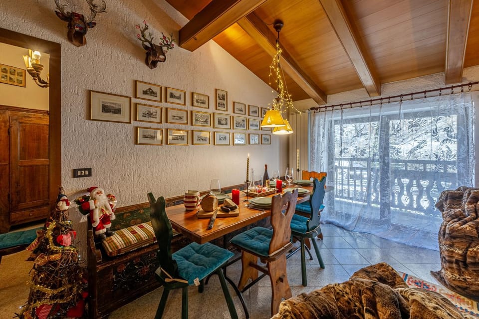 Casa Doretta CIR VDA Courmayeur 0212 Apartment in Courmayeur