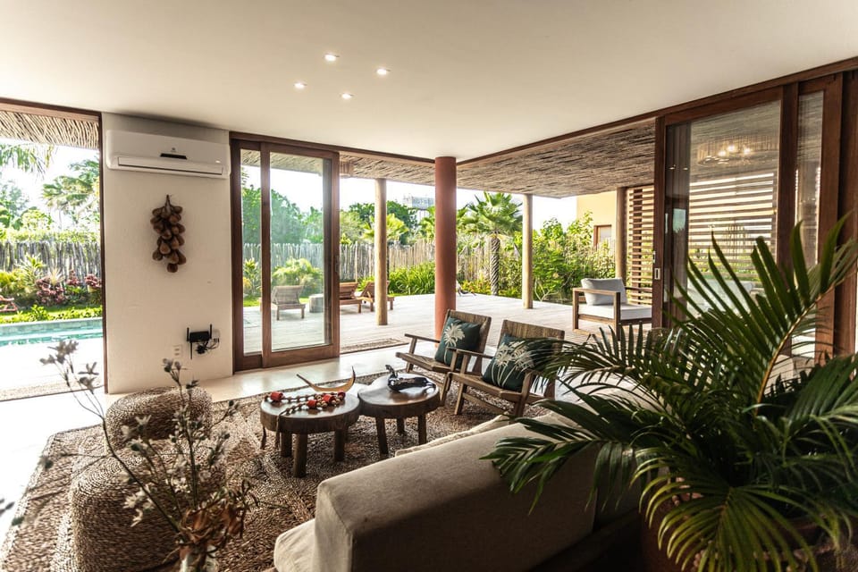 Living room, Pool view