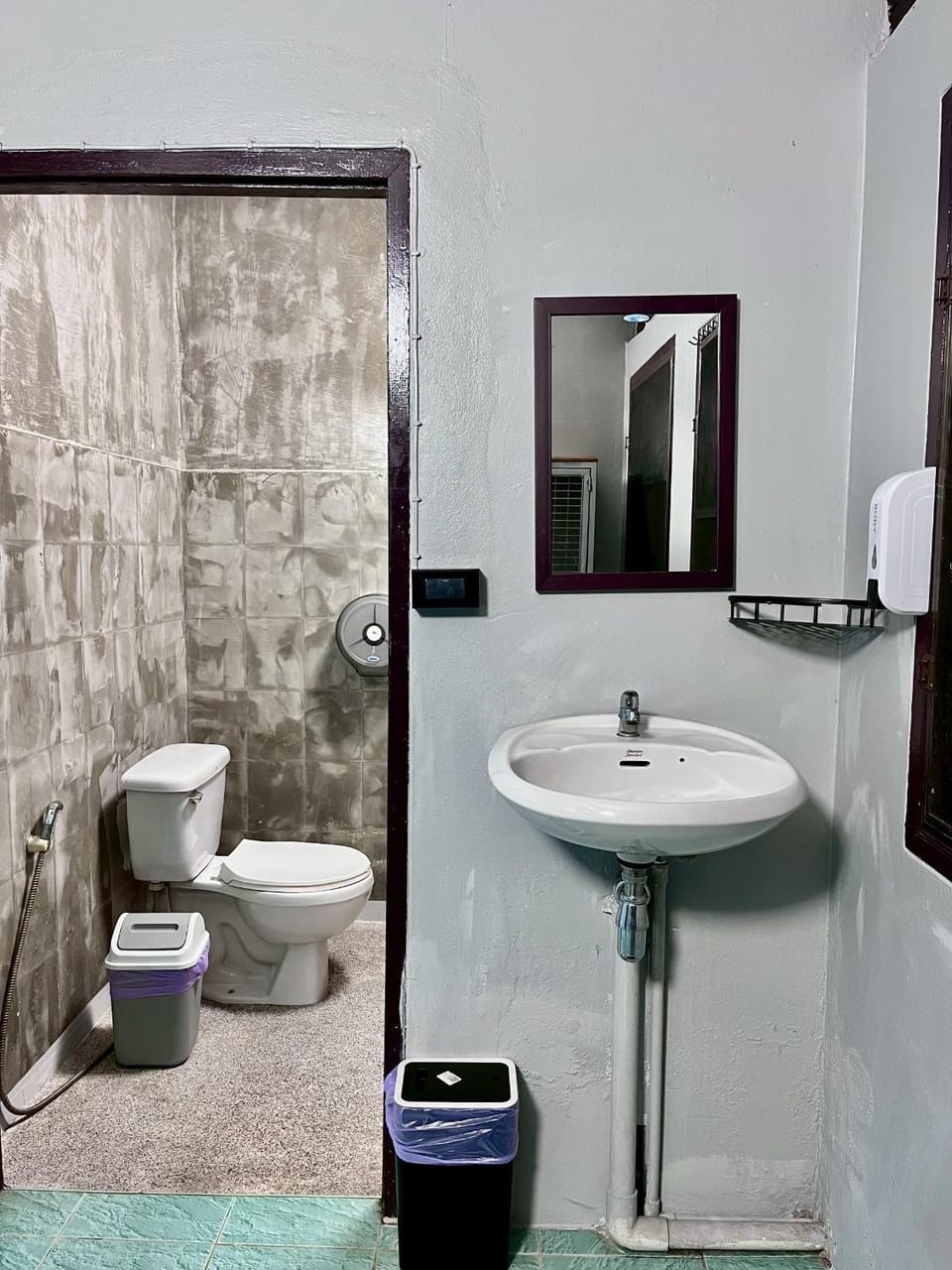 Toilet, Bathroom