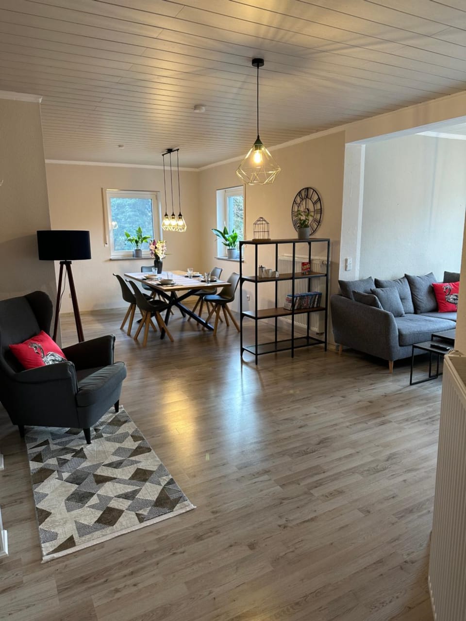 Living room, Dining area