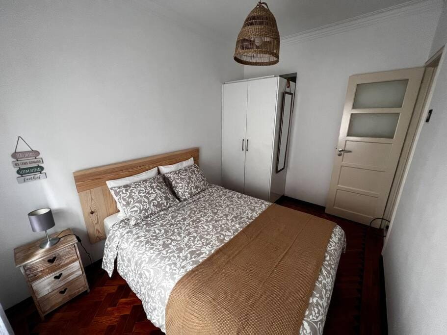 Bed, Bedroom, wardrobe