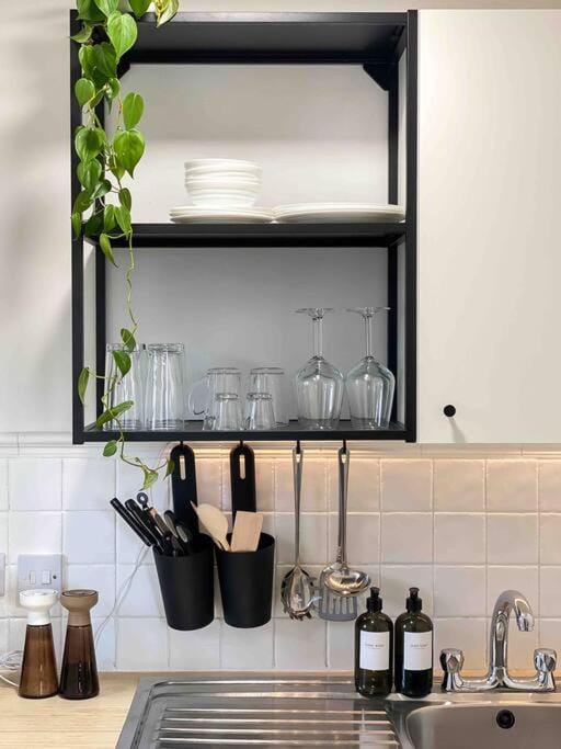 Cozy studio near train station Apartment in Cambridge