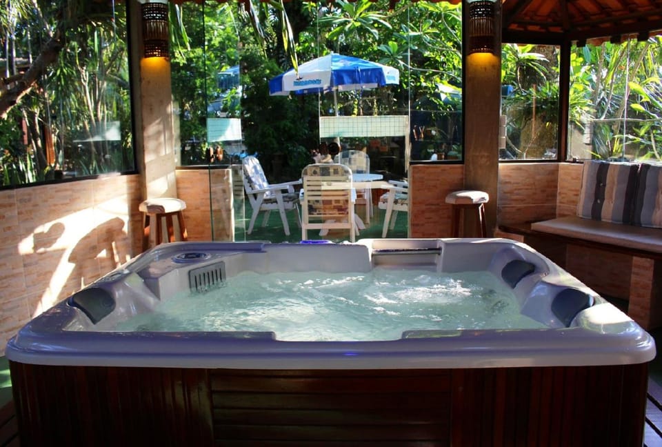 Hot Tub, Spa and wellness centre/facilities