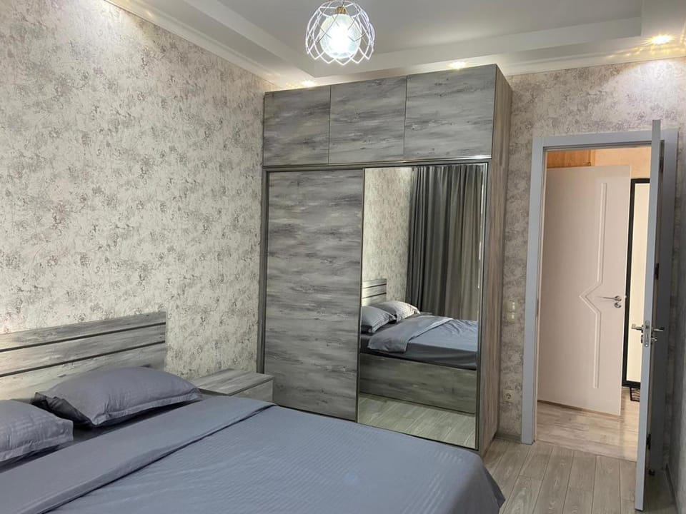 Bed, Photo of the whole room, Bedroom, towels, wardrobe