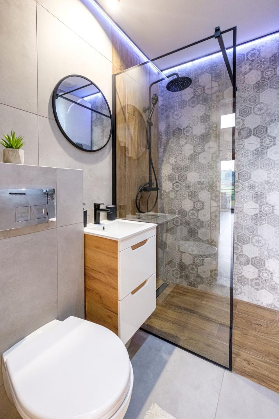 Shower, Bathroom, towels