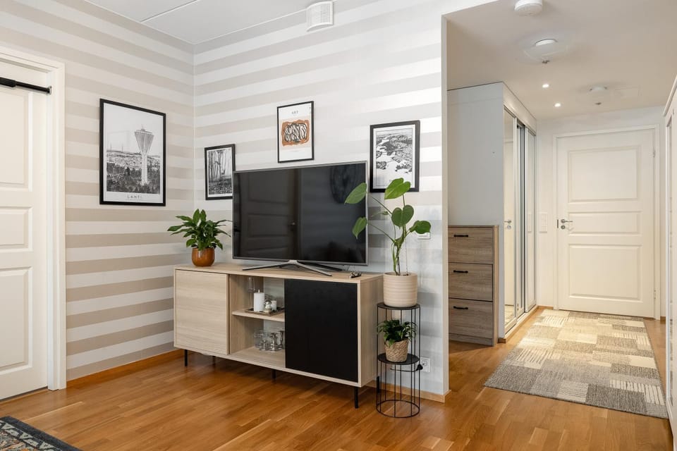 Kokonainen huoneisto 73 m2, täydellisellä sijainnilla, ilmainen parkkipaikka Apartment in Finland