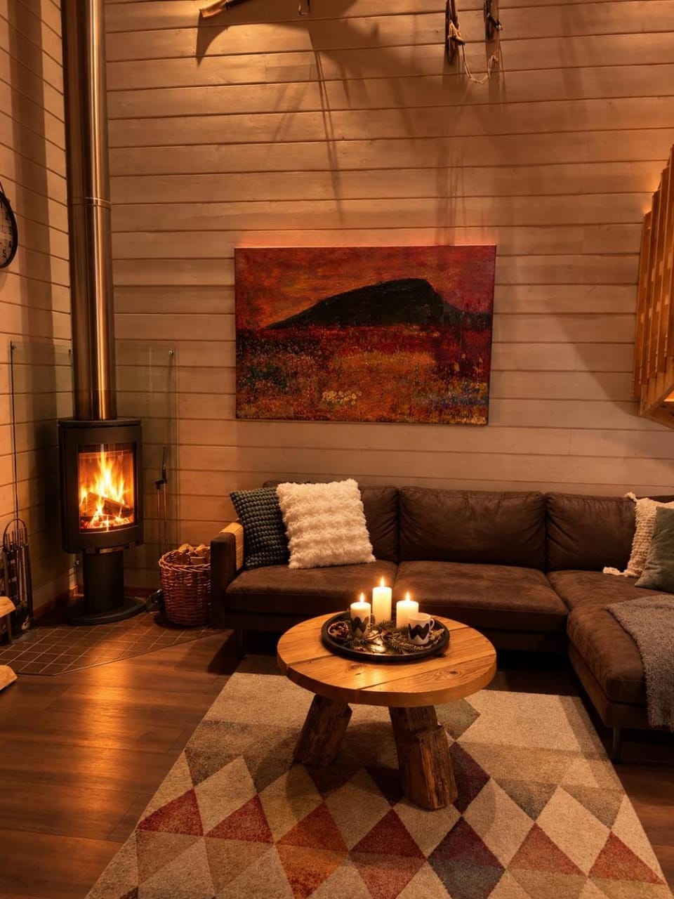 Living room, Seating area, fireplace, fireplace