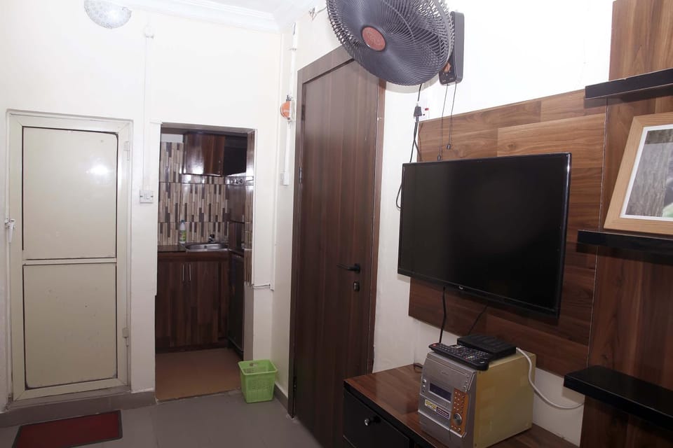 Smilley's Place Szilvie Apartment hotel in Lagos