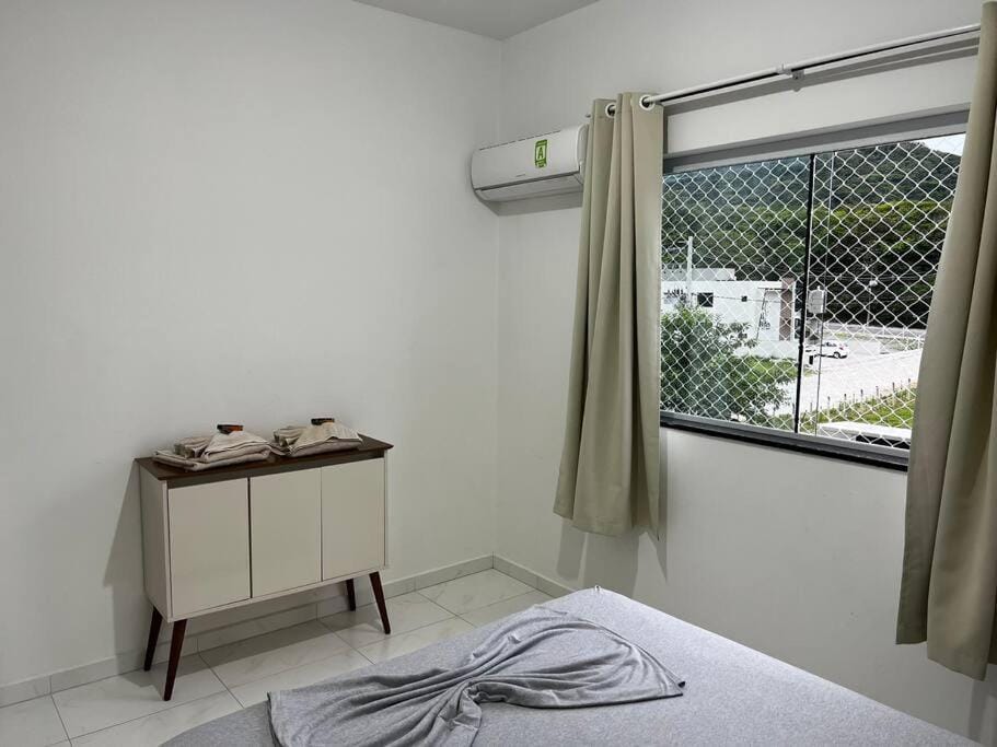 Apartamento à 500m do Beto Carrero e 900m da Praia Apartment in Penha