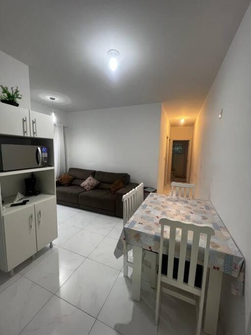 Apartamento à 500m do Beto Carrero e 900m da Praia Apartment in Penha