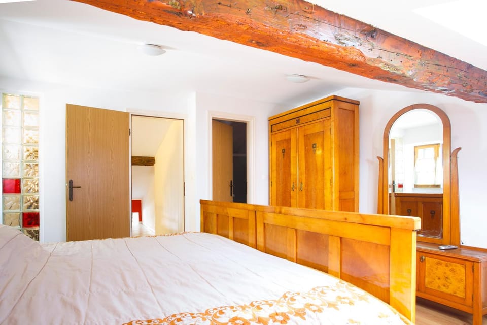 Bed, Bedroom, wardrobe