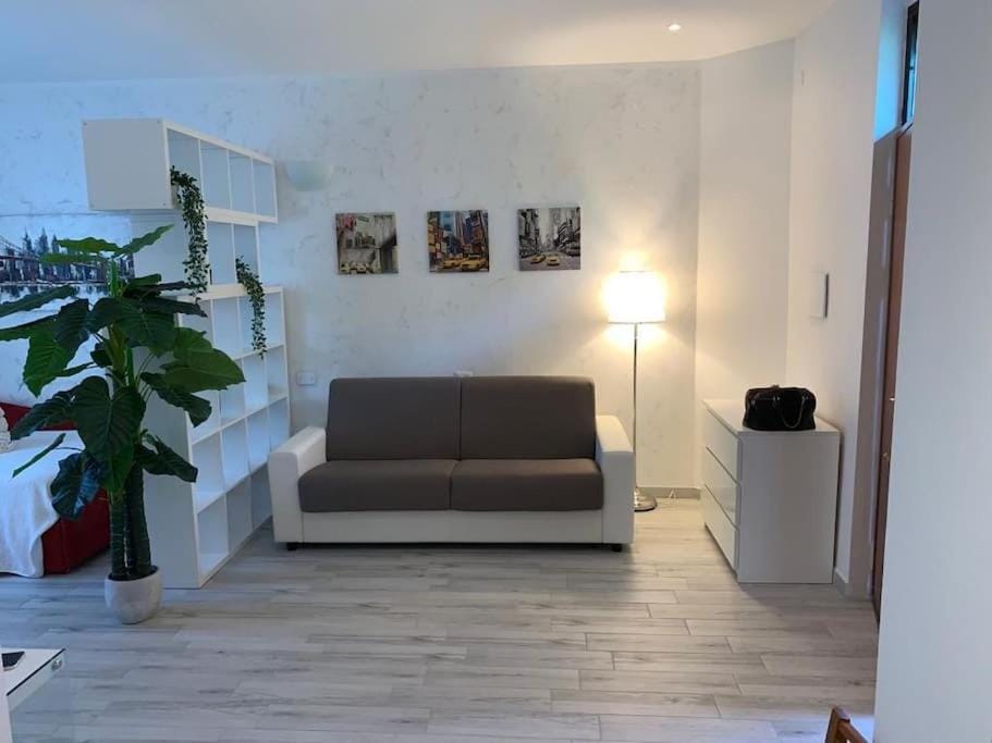 CASA CLAUDY Apartment in Lombardy