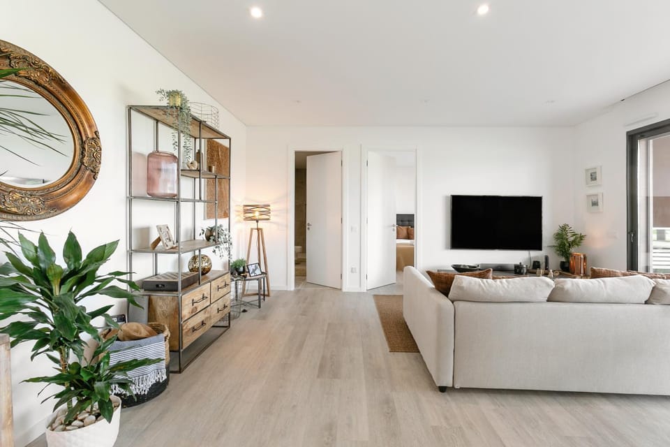 Communal lounge/ TV room, TV and multimedia, Living room, Seating area