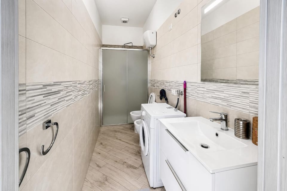 Shower, Toilet, Bathroom, bidet, washing machine