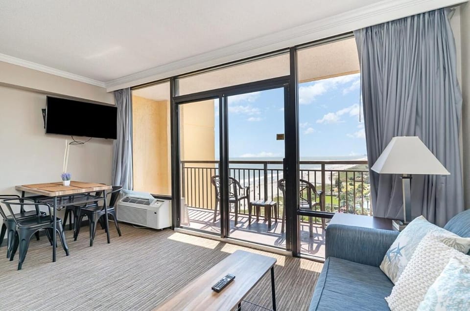 Oceanview 1 Bedroom Condo at The Caravelle Resort, Myrtle Beach House in Myrtle Beach