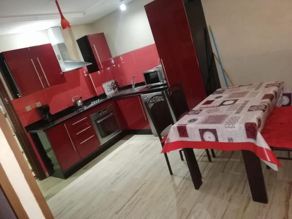 RESIDENCE HAMZA Cosy appartement only family à Gueliz Apartment in Marrakesh