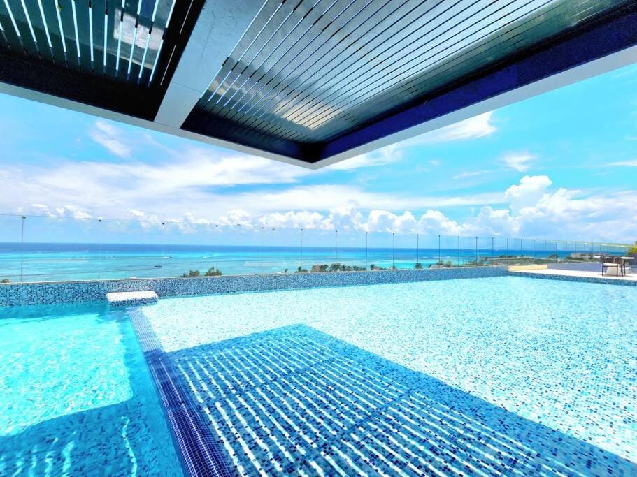 Day, Natural landscape, Pool view, Sea view, Swimming pool, Swimming pool, sunbed