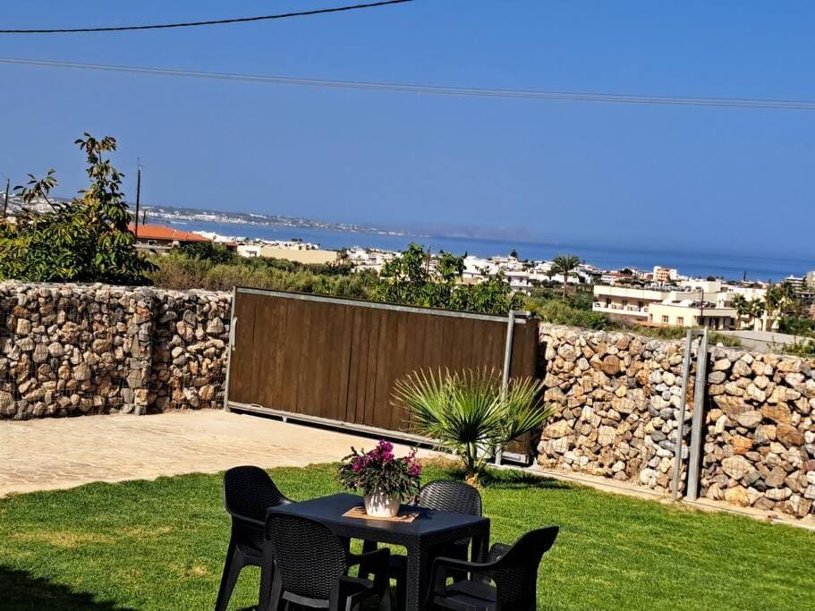 Patio, Day, Natural landscape, View (from property/room), Balcony/Terrace, Sea view