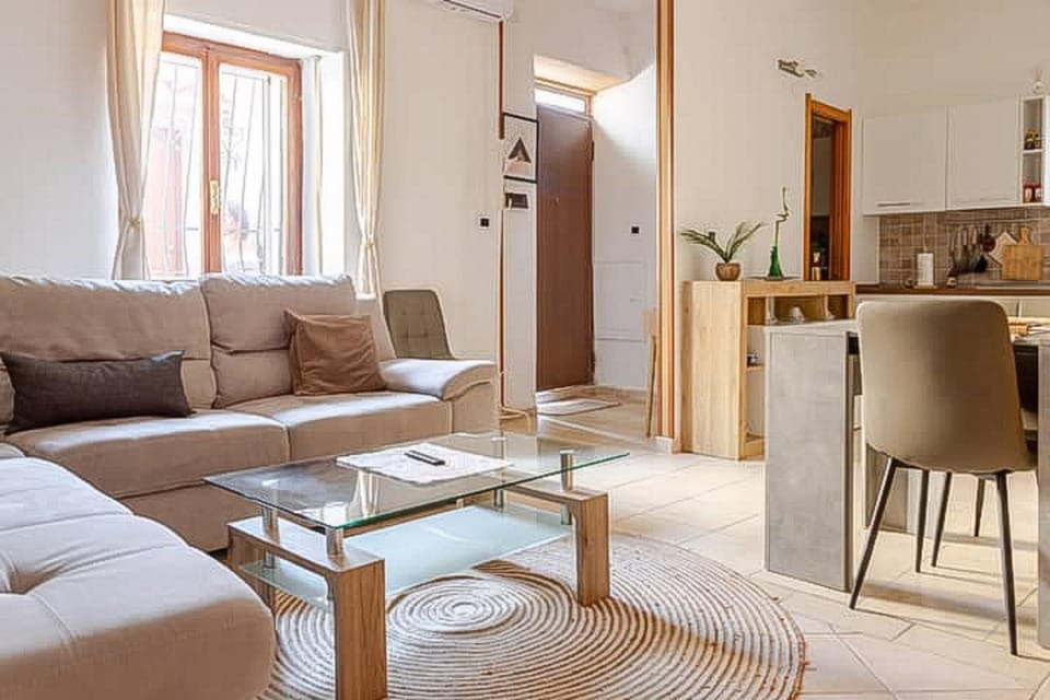 TV and multimedia, Kitchen or kitchenette, Living room, Seating area, Dining area, internet, air conditioner