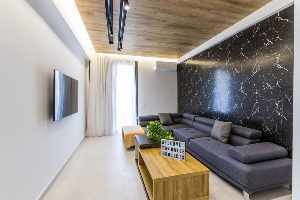 TV and multimedia, Seating area