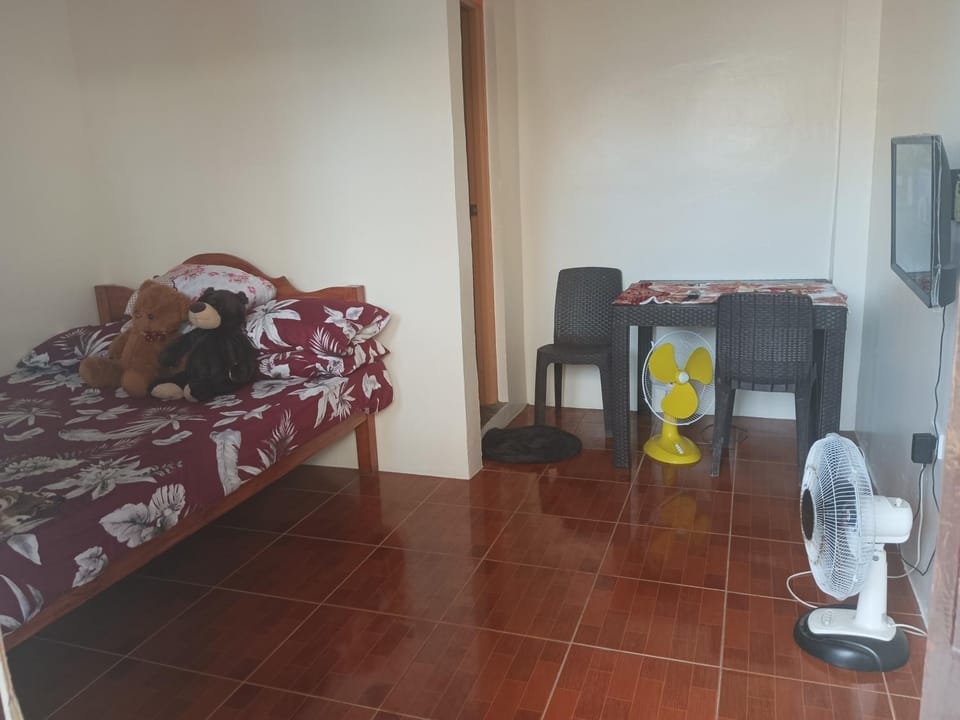 Llave's transient house Vacation rental in Nasugbu
