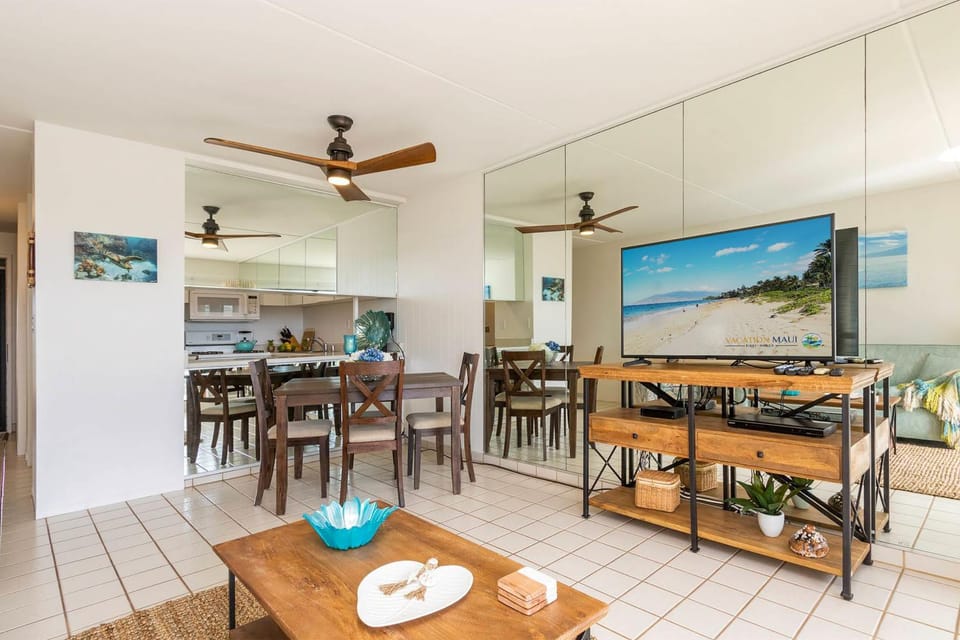 Kihei Akahi C-608 - Stunning Ocean Views, AC! House in Wailea