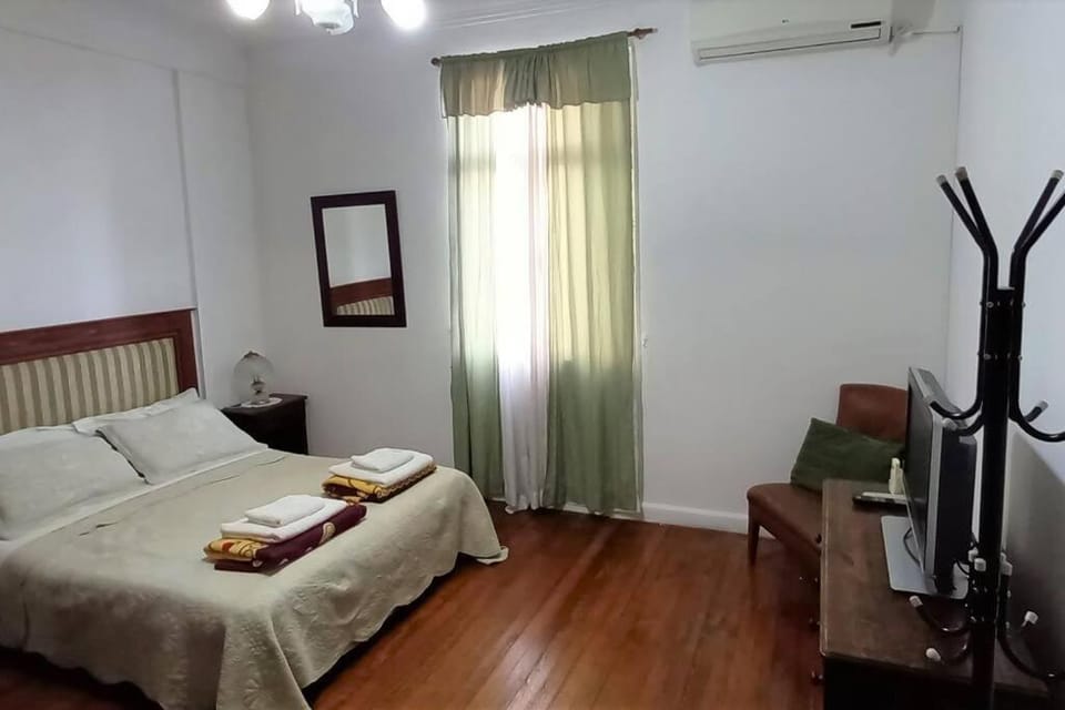 ¡Tu refugio acogedor en pleno centro de Buenos Aires! Apartment in Buenos Aires