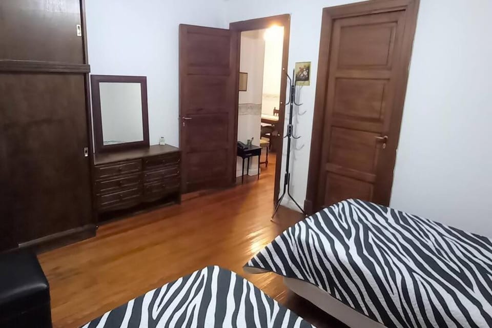 ¡Tu refugio acogedor en pleno centro de Buenos Aires! Apartment in Buenos Aires