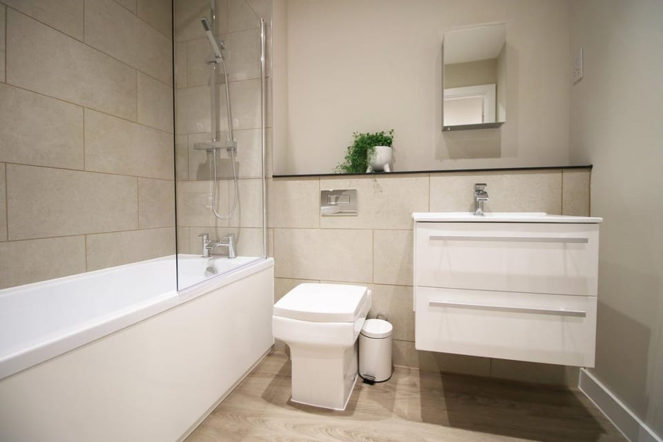 Bathroom, Bath